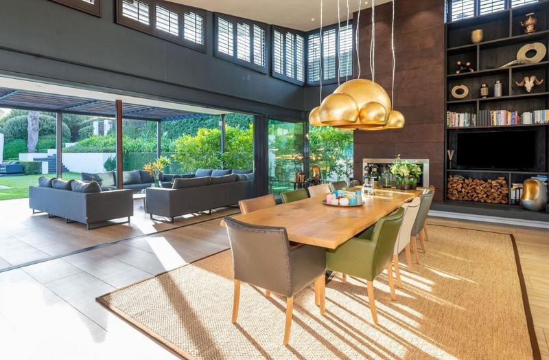 5 Bedroom Property for Sale in Bishopscourt Western Cape